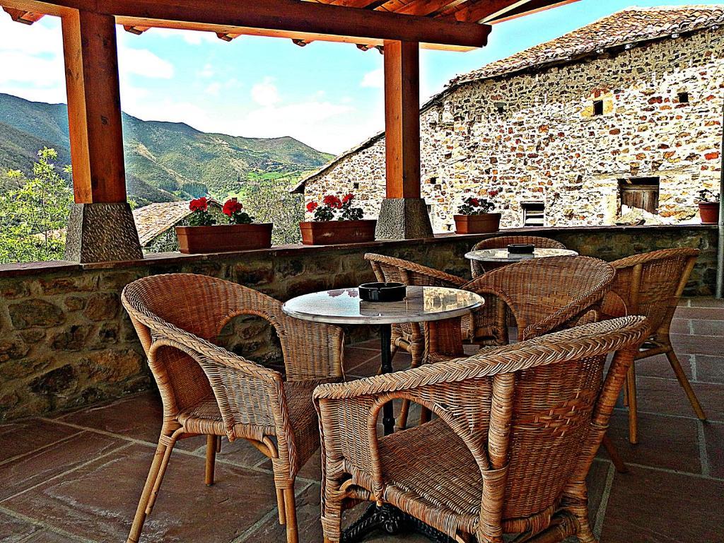 Posada Valle Del Oso Lerones Екстер'єр фото