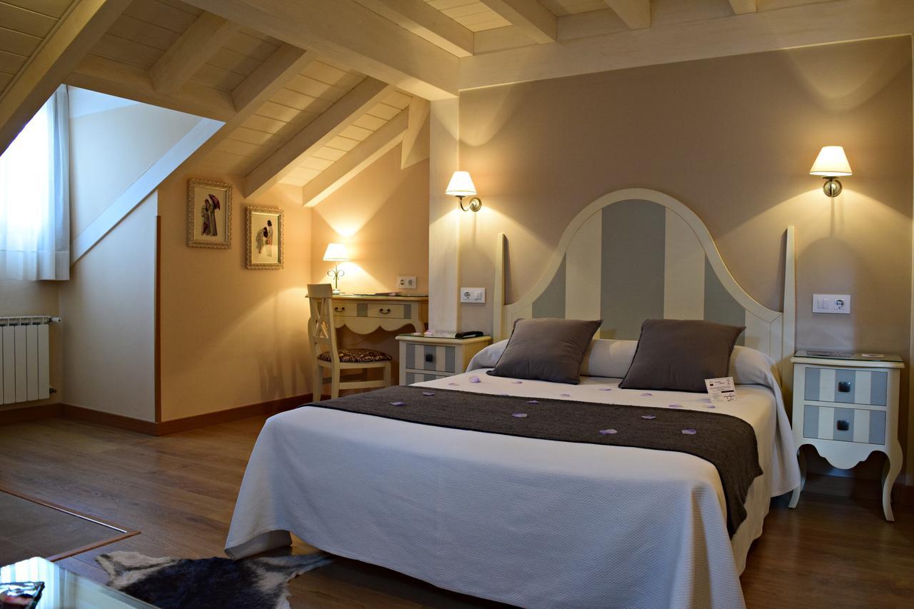 Posada Valle Del Oso Lerones Екстер'єр фото